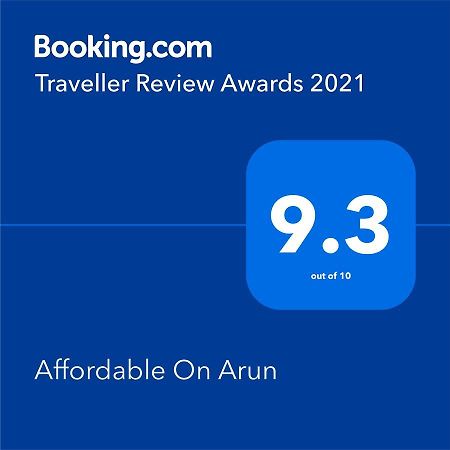 Апартаменты Affordable On Arun Оамару Экстерьер фото